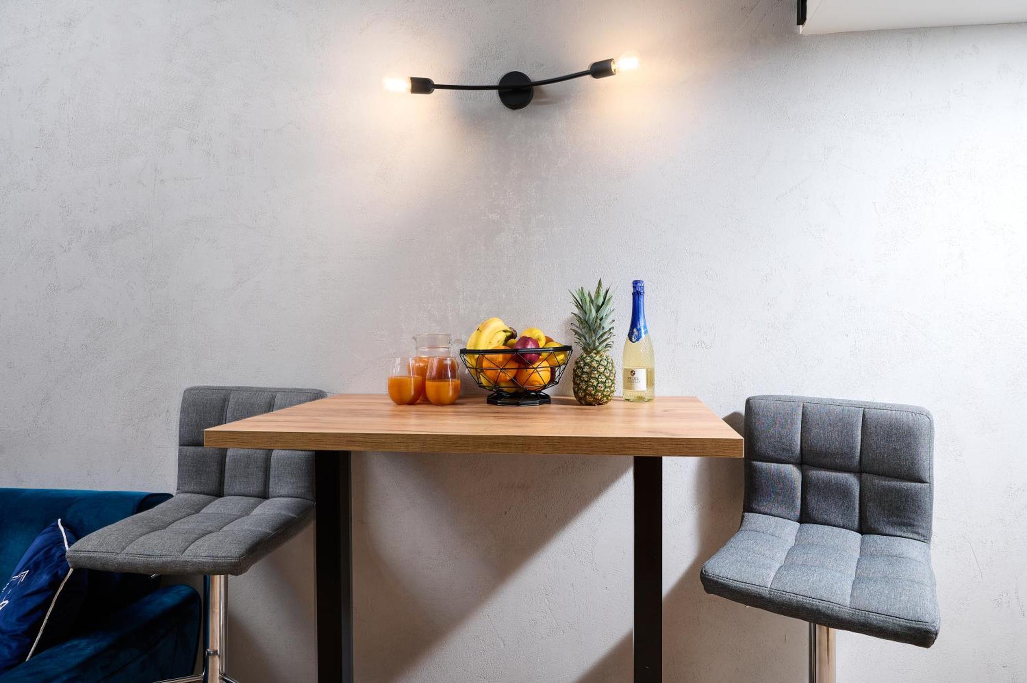 Studio Z Widokiem Na Piotrkowska Apartment Лодз Екстериор снимка
